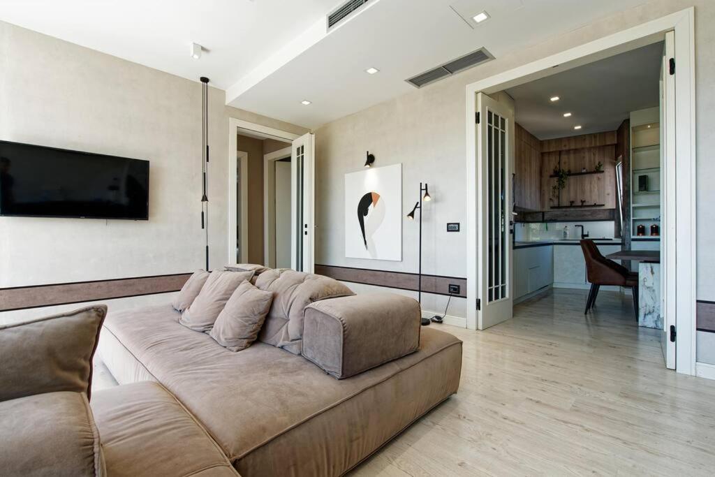 Apartment Luxurious Central Tirana
